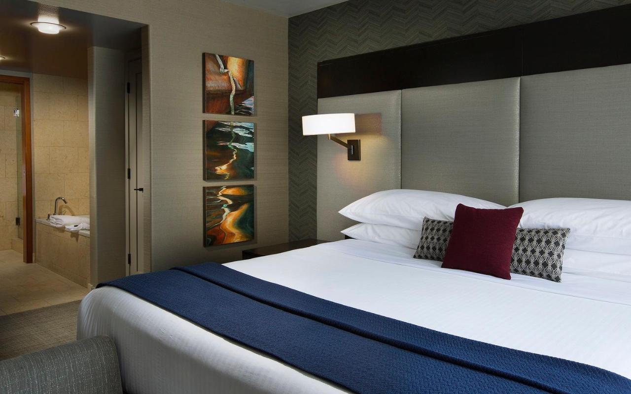 The Paramount Hotel Сиатъл Екстериор снимка